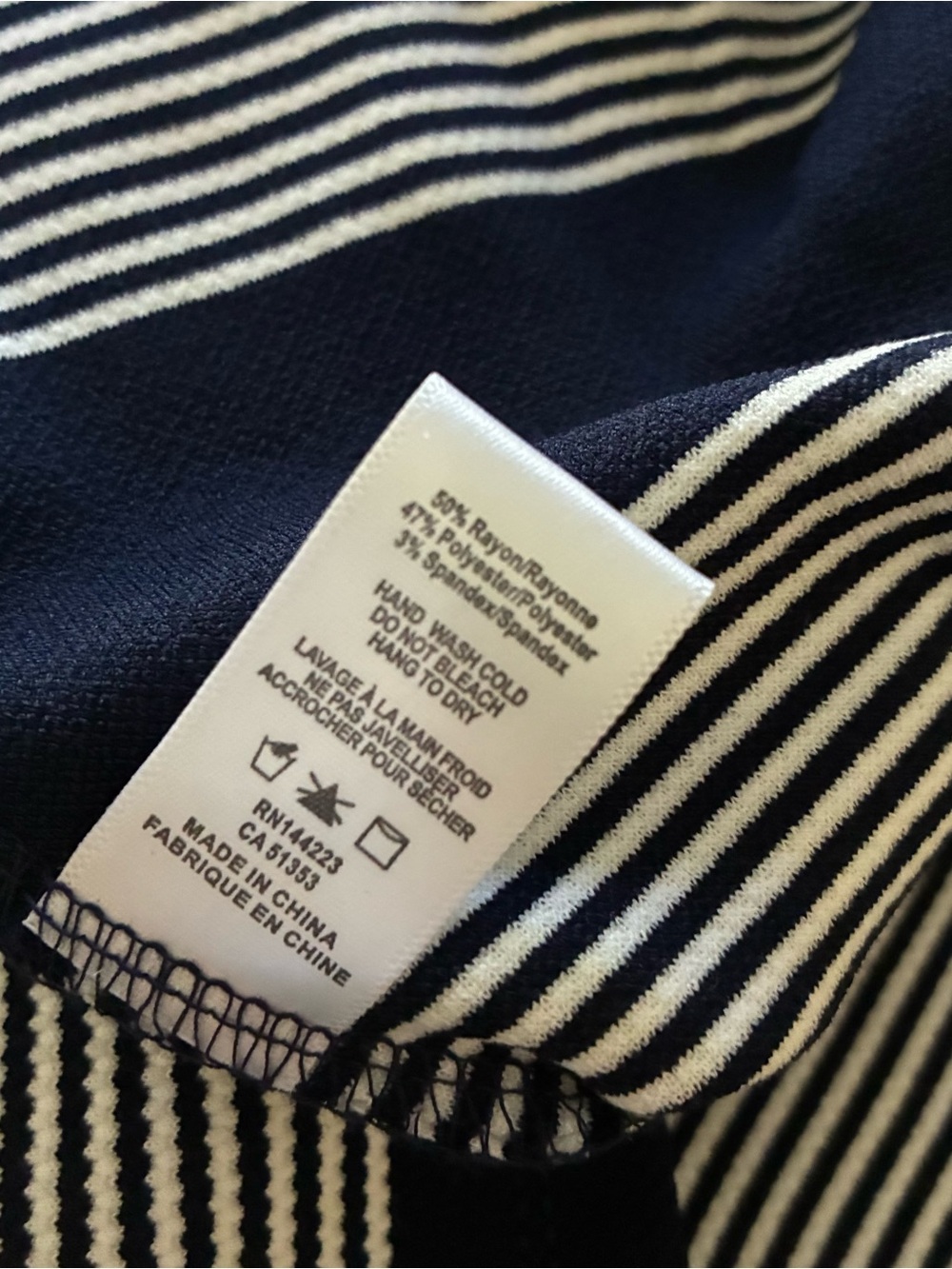 Bishop + Young Women's Blouse Size M Blue White One Shoulder Striped Rayon Blend - Picture 4 of 5